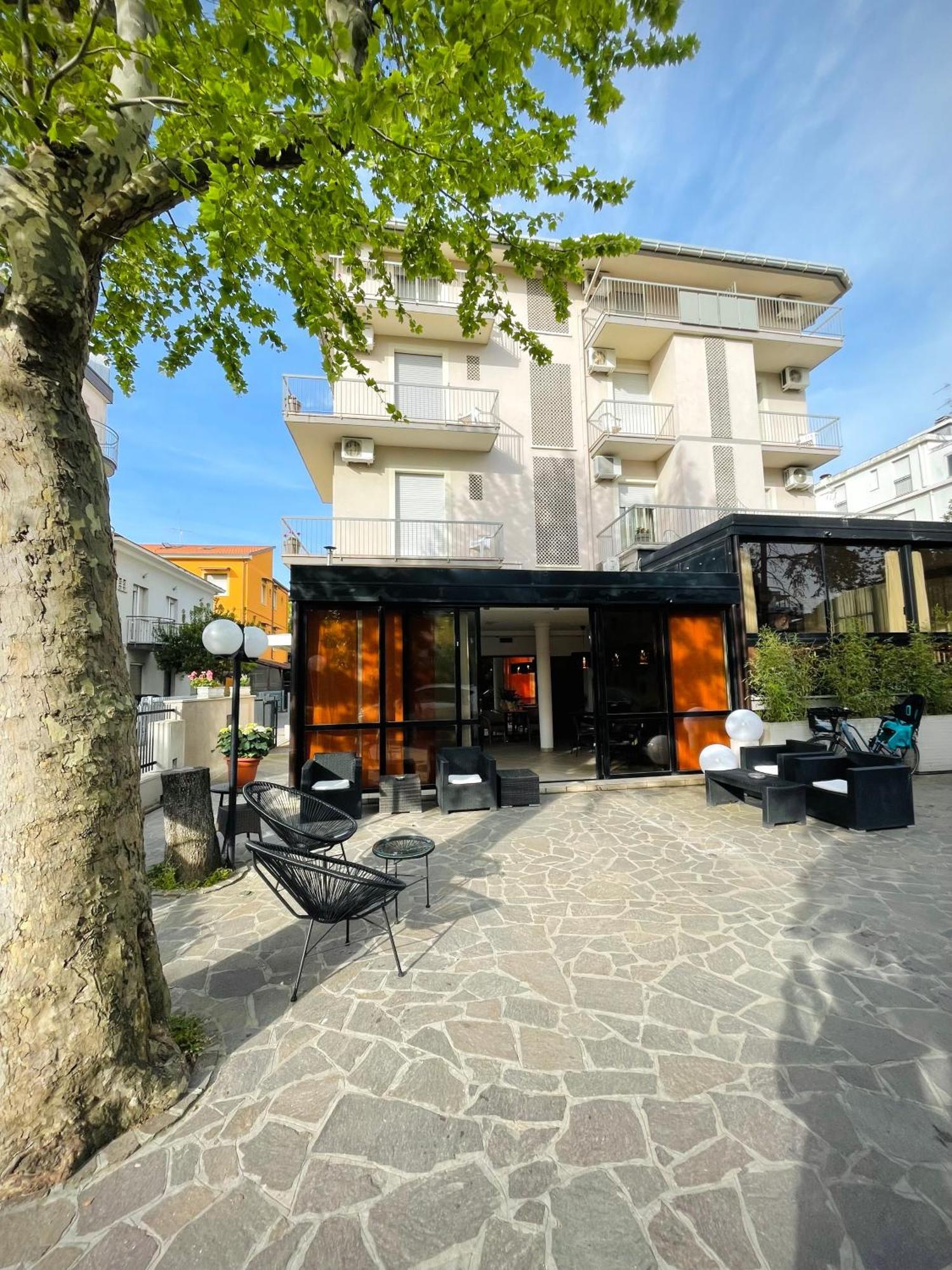 Hotel Reale Ріміні Екстер'єр фото